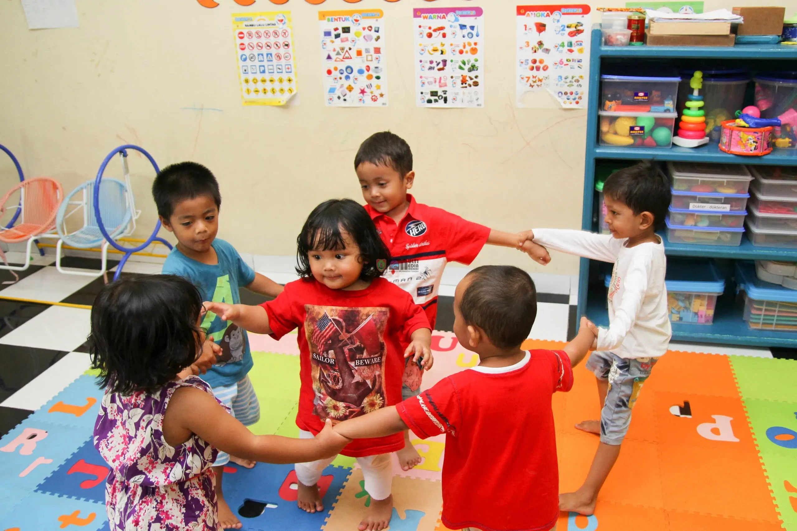 Aktivitas Fisik Untuk Anak Sehat: Bermain Sambil Belajar